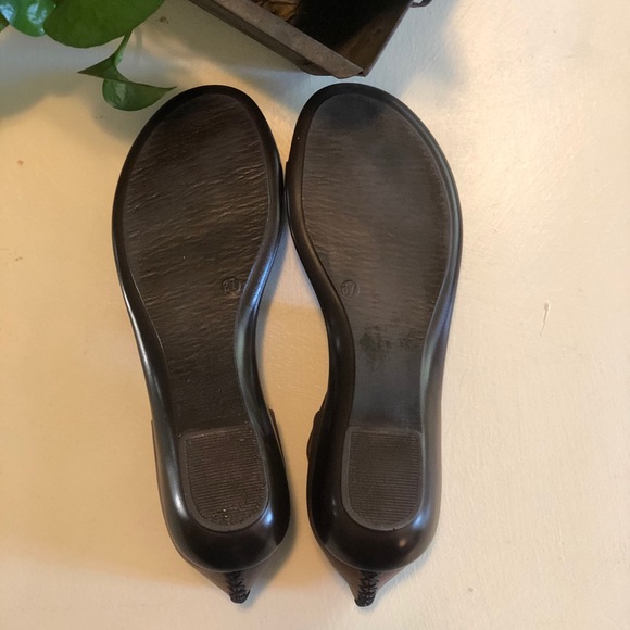 Hand Stitched Greek Leather Sandals - Picture 5 of 6